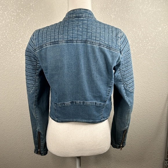 H&M Denim 90s Y2K Oh Yeah Patch Cropped Jean Jacket Size Small - Picture 6 of 6